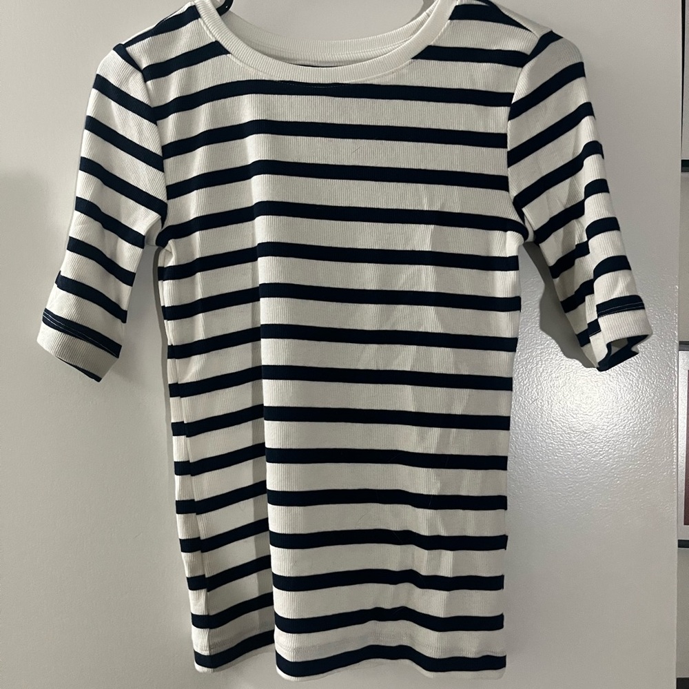 Striped Ribbed Shirt - Black and White